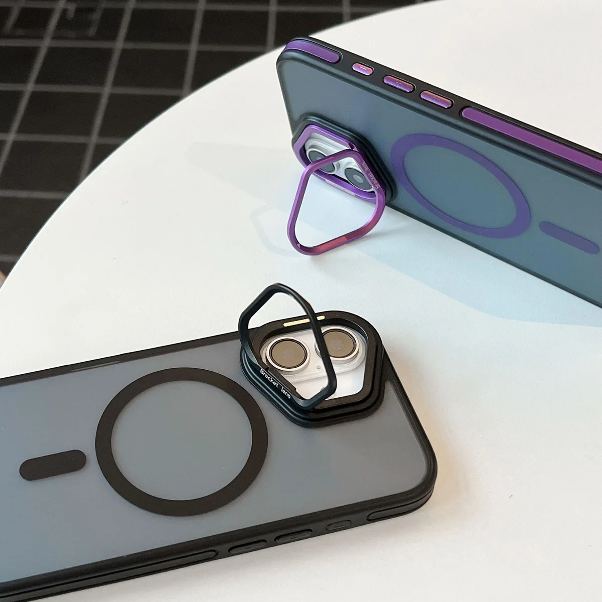 cross-border compatible with Apple iPhone16 two-tone Phantom magnetic ring kickstand phone case soft-touch case fingerprint-resistant shockproof